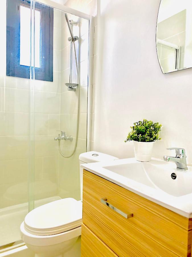 Bali Suites 505 Larnaca Esterno foto